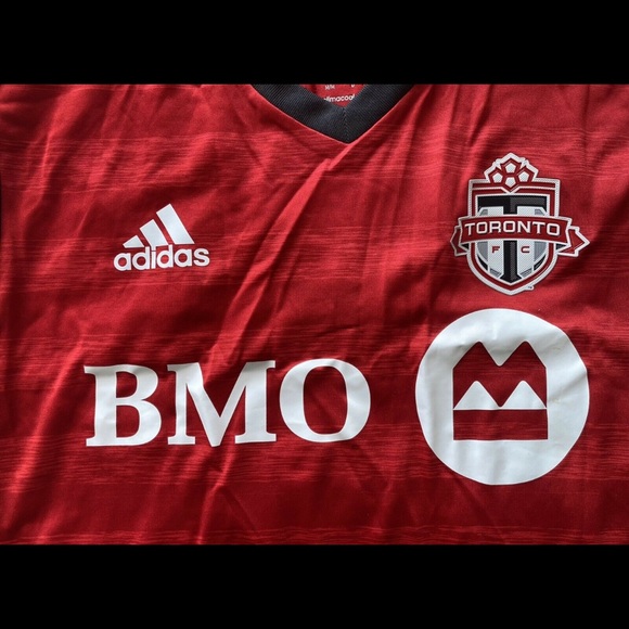 Altidore Toronto FC Medium signed jeresy from the MLS winning team ! - Picture 5 of 7